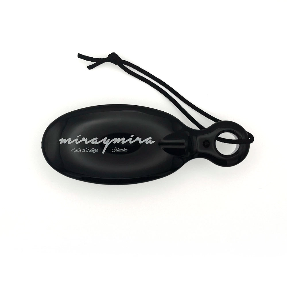 Detangling and Draining Brush Look and Look